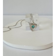 Ασημένιο κολιέ - Καρδιά με πράσινο ζιργκόν (SN224)